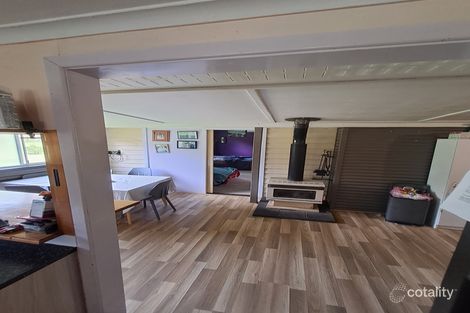 Property photo of 47 Hamilton Road Howard QLD 4659