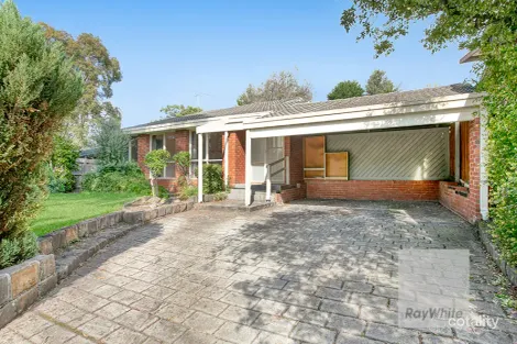 Property photo of 64 Allumba Drive St Helena VIC 3088