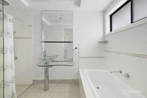Property photo of 9 Milford Crescent Frankston VIC 3199