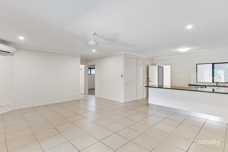 Property photo of 2/21-29 Giffin Road White Rock QLD 4868