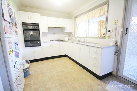 Property photo of 4 Kemp Place Minto NSW 2566