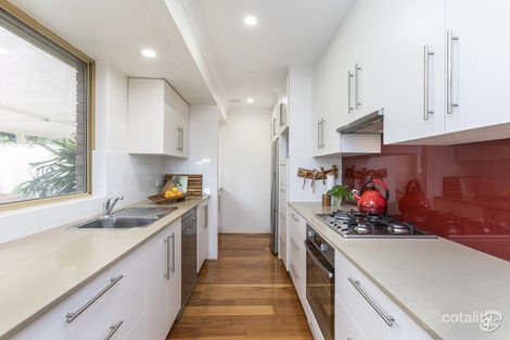 Property photo of 4 Foxall Place South Lake WA 6164