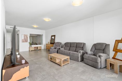 Property photo of 1702/397 Christine Avenue Varsity Lakes QLD 4227