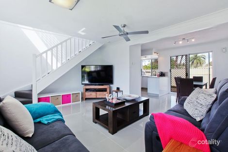 Property photo of 13/2 St Kevins Avenue Benowa QLD 4217