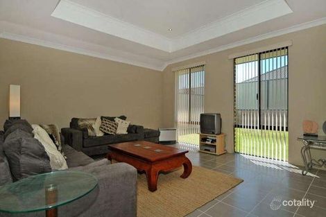 Property photo of 17 Shiralee Bend Carramar WA 6031
