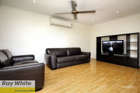 Property photo of 8 Shapcott Place Runcorn QLD 4113