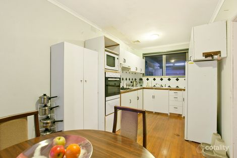 Property photo of 17 Downs Road Seaford VIC 3198