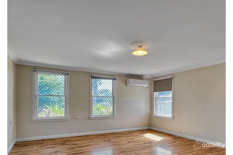 Property photo of 24 Yulong Street Dubbo NSW 2830