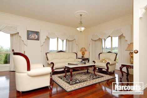 Property photo of 11 Tom Gearon Court Narre Warren North VIC 3804