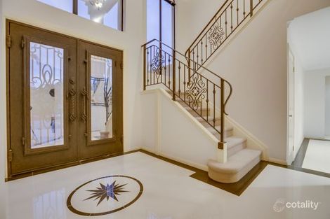 Property photo of 60 Sunset Place Carindale QLD 4152