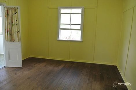 Property photo of 8 Marshall Street Bororen QLD 4678