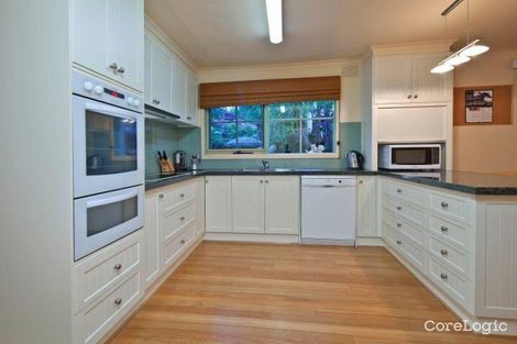 Property photo of 5 Hanwell Court Glen Waverley VIC 3150