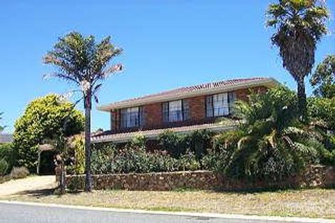 Property photo of 2 Macnab Rise Duncraig WA 6023