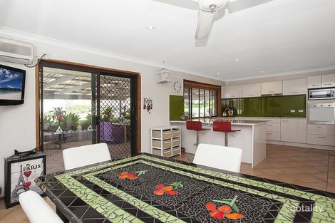 Property photo of 30 Balfour Crescent Highland Park QLD 4211