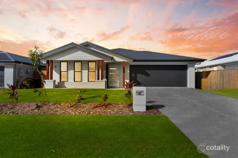 8 Pennant Dr, Point Vernon, QLD 4655