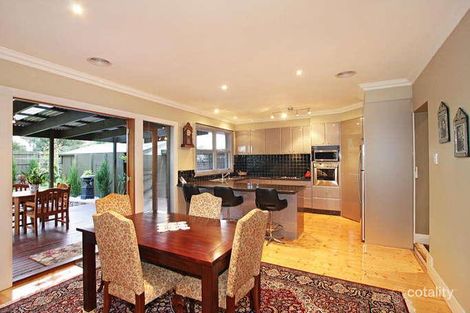 Property photo of 8 Willesden Road Hughesdale VIC 3166