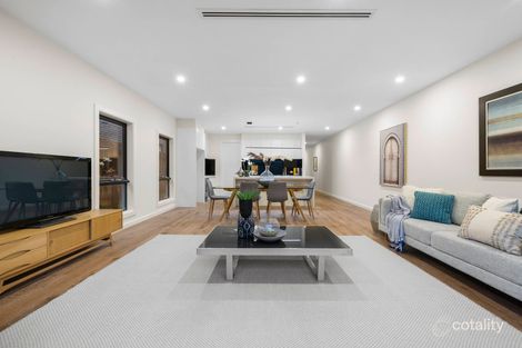 Property photo of 29B Parkmore Road Bentleigh East VIC 3165