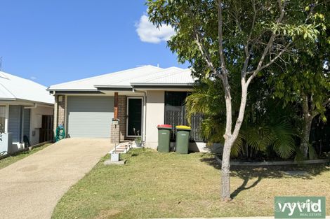 19 Valhalla St, Clinton, QLD 4680
