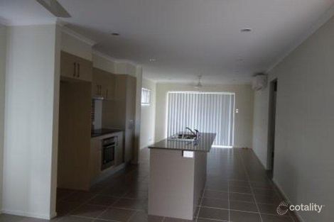 Property photo of 7 Hollanders Crescent Kelso QLD 4815