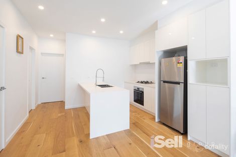 Property photo of 13 Sullivans Walk Keysborough VIC 3173