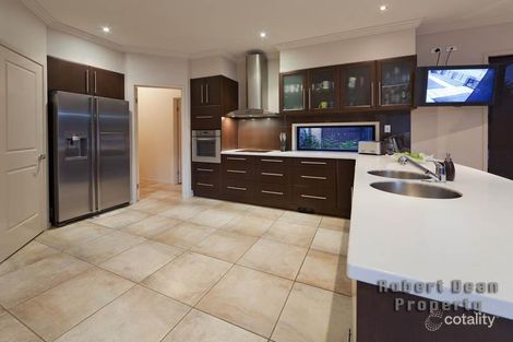 Property photo of 15 Burdekin Drive Sinnamon Park QLD 4073