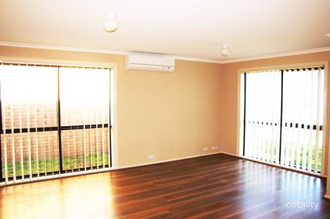 Property photo of 12 Crouch Court Roxburgh Park VIC 3064