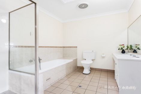 Property photo of 2/70 Maslin Crescent Quakers Hill NSW 2763