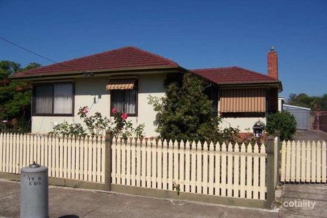 Property photo of 15 Garrett Crescent Bellfield VIC 3081