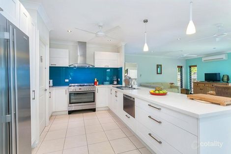 Property photo of 6 Helix Close Clifton Beach QLD 4879