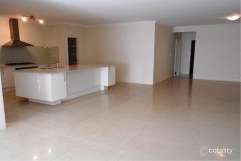 Property photo of 37 Topsail Loop Alkimos WA 6038