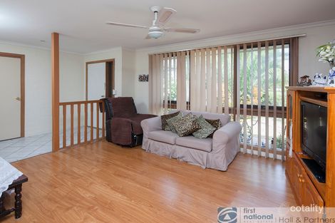 Property photo of 1/153 Fordholm Road Hampton Park VIC 3976
