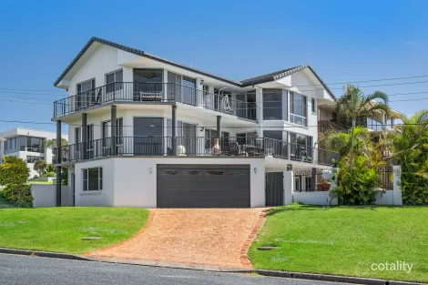 Property photo of 10 Honeysuckle Road Bonny Hills NSW 2445