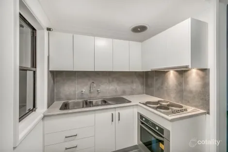 Property photo of 87 Ross Street Forest Lodge NSW 2037