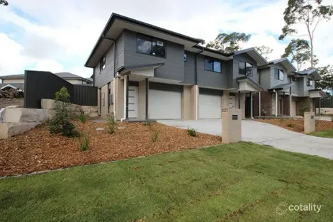 1/3 Jarrah Cl, Fletcher, NSW 2287