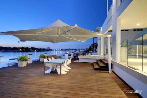 Property photo of 15 Mooloolah Island Minyama QLD 4575
