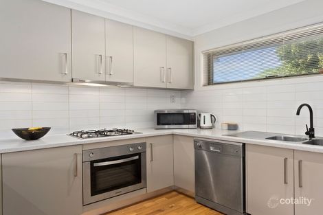 Property photo of 5/17-19 Alpine Grove Pascoe Vale VIC 3044