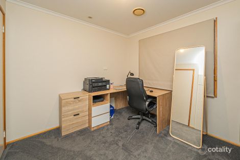 Property photo of 8 Jumbuck Court Berwick VIC 3806