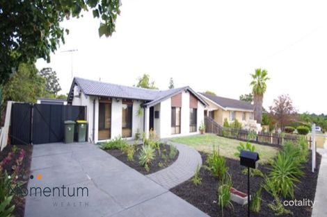 Property photo of 2 Warwick Place Girrawheen WA 6064