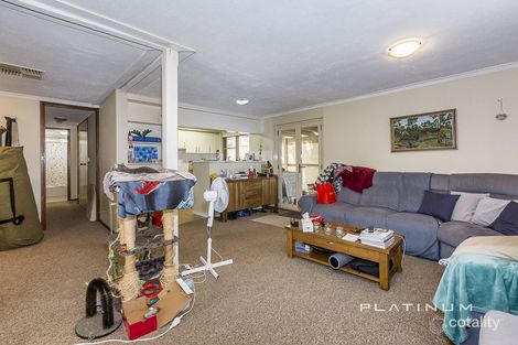 Property photo of 31 Dallas Crescent Wanneroo WA 6065