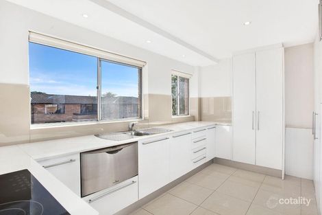 Property photo of 4/36 Seabeach Avenue Mona Vale NSW 2103