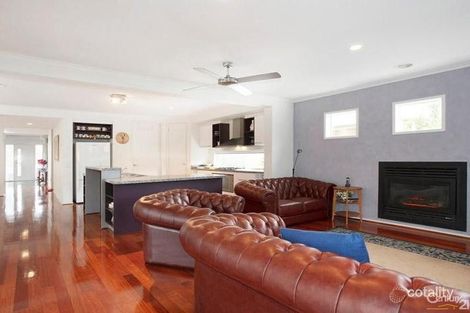 Property photo of 90 Lennon Boulevard Point Cook VIC 3030