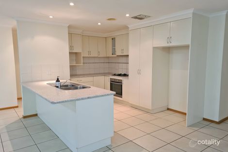 Property photo of 10 Atherton Crescent Tatton NSW 2650