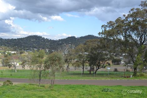 Property photo of 21 Harvey Road Glenvale QLD 4350