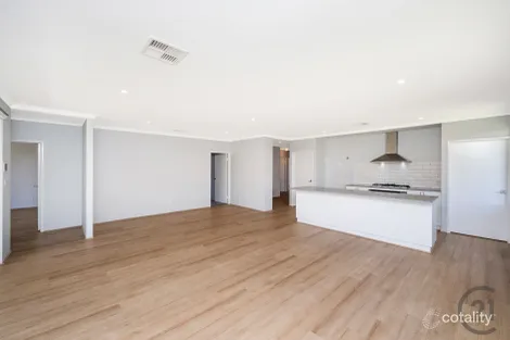 Property photo of 3 Ringtail Path Dawesville WA 6211