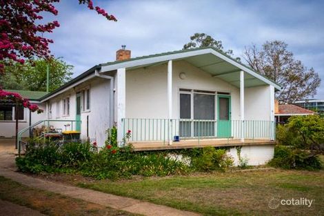 Property photo of 4 Feakes Place Campbell ACT 2612