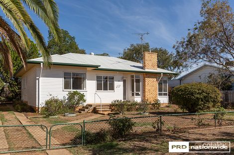 4 Joan St, South Tamworth, NSW 2340