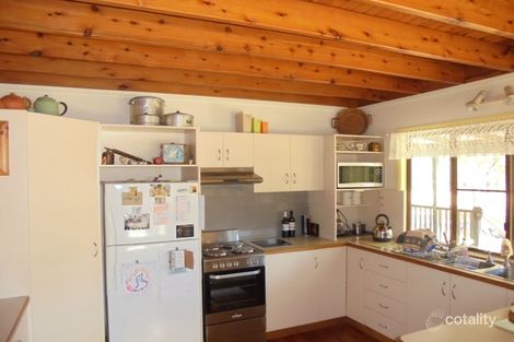 Property photo of 24 Lees Mountain Road Stanthorpe QLD 4380
