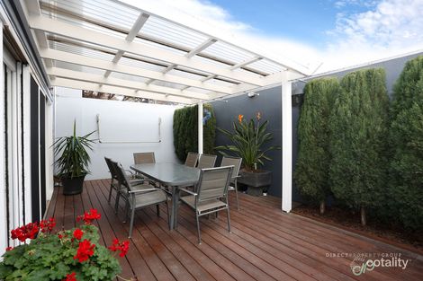 Property photo of 2/12 Admiral Street Seddon VIC 3011