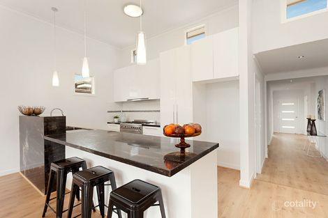 220 Collins St, Thornbury, VIC 3071