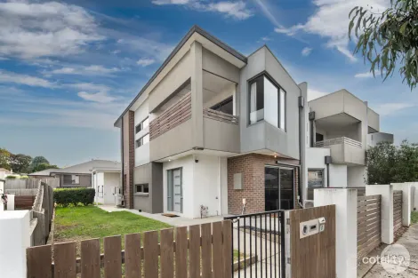 8 Catalina Ct, Ballarat East, VIC 3350